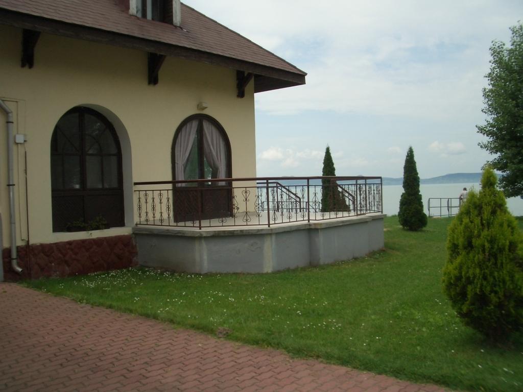 Balatonboglár Aranyhid Hotel מראה חיצוני תמונה