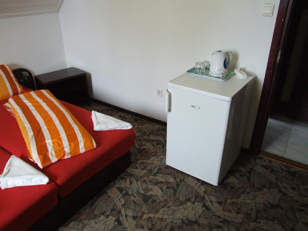 Balatonboglár Aranyhid Hotel חדר תמונה