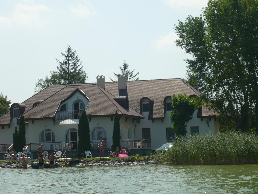 Balatonboglár Aranyhid Hotel מראה חיצוני תמונה
